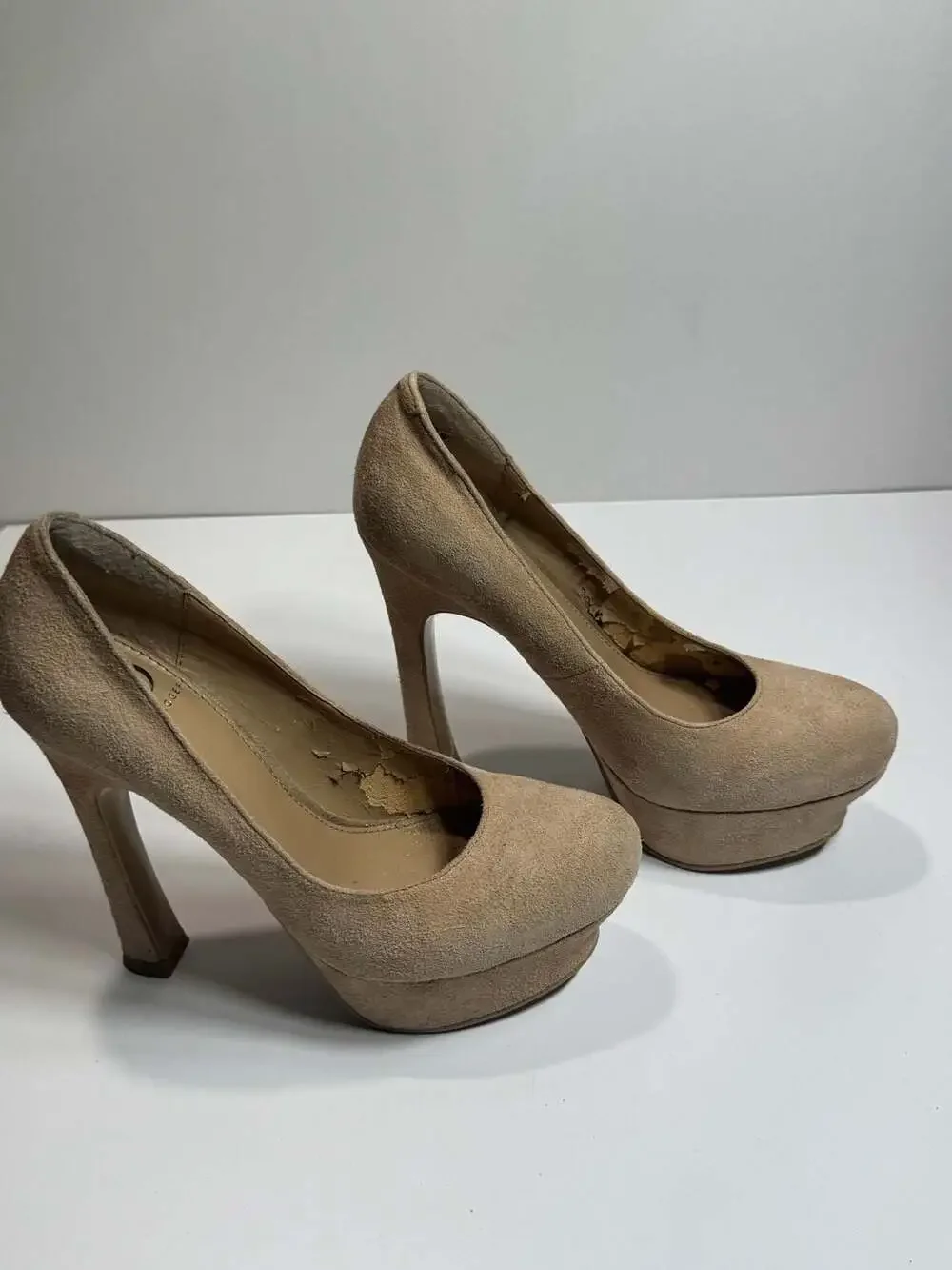 Kelsi Dagger Abrielle Natural Suede Platform High Heels Size 6M